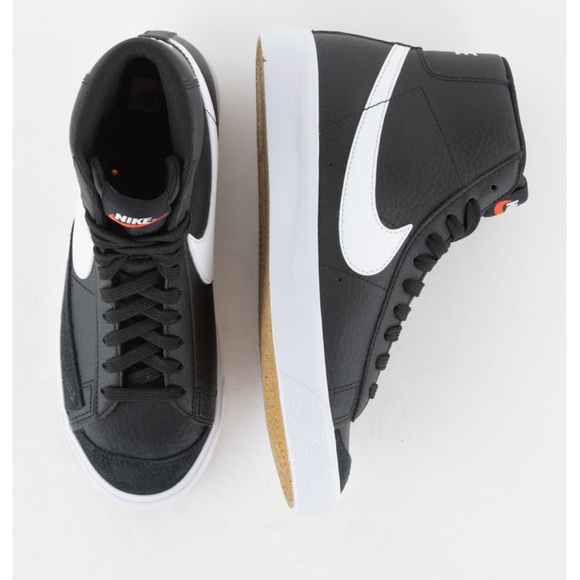 Boys Nike Blazer Mid ‘77 - Picture 4 of 7